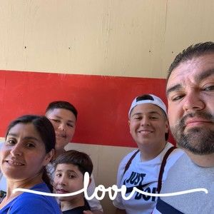 Meet your Posher, Daniel y patricia